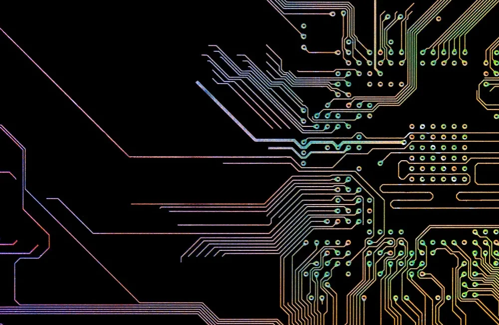 We train the next generation of Saudi semiconductor engineers in chip design, verification, and testing through real projects, global expert mentorship, and exclusive exchanges with top international design firms.